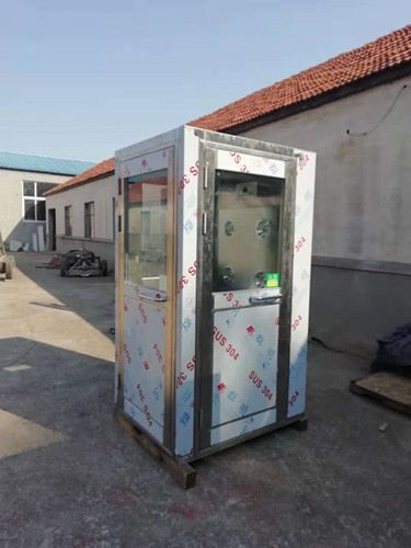 風(fēng)淋機(jī)由哪幾種配件組成？具有什么特點