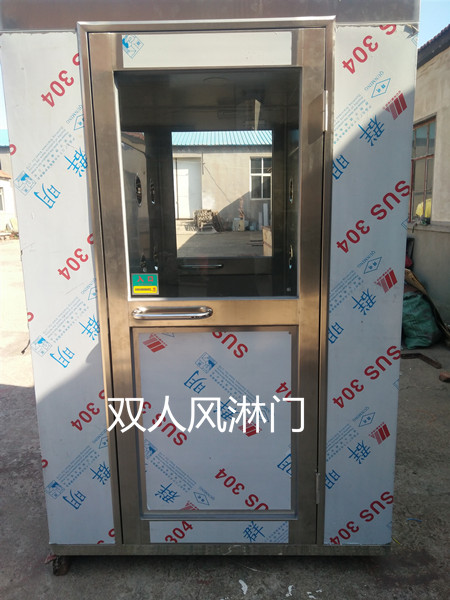 十萬(wàn)級(jí)無(wú)塵車間的風(fēng)淋室特點(diǎn)有哪些